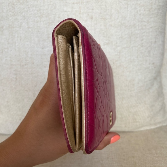 Chanel Hot Pink Camellia Bifold Wallet - Picture 5 of 13